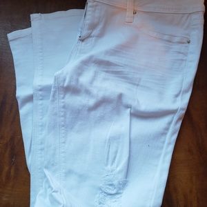 White skinny jeans